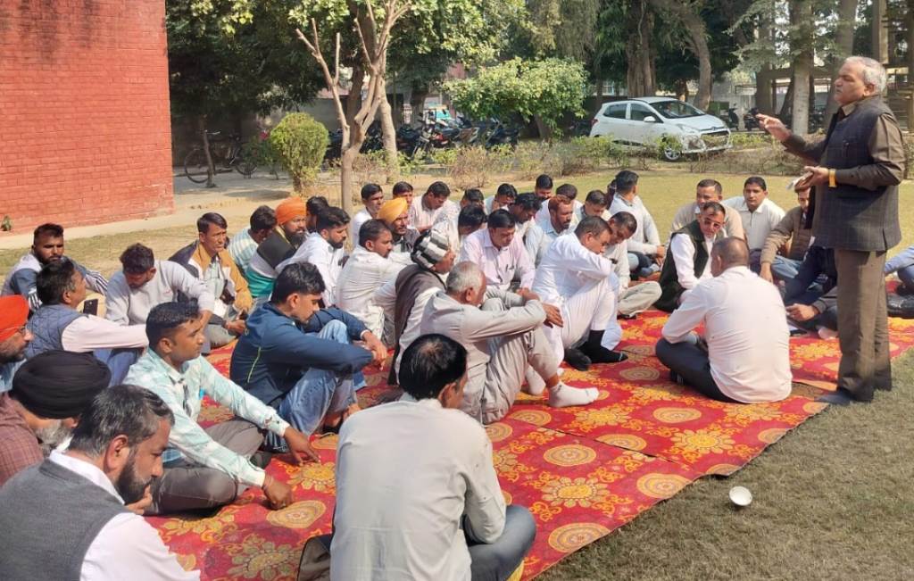 हरियाणा कर्मचारी महासंघ की रतिया कार्यकारिणी के मनदीप कुमार प्रधान बने